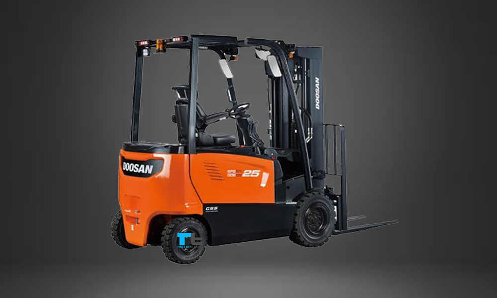 Xe nâng dầu 2.5 tấn Doosan nhập khẩu Hàn Quốc
